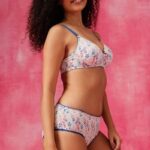 Off White Regular Fit Printed Bra & Panty Set